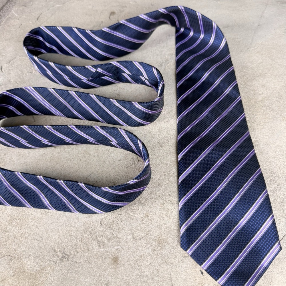 Wall Street Branded‎ Tie Diagonal Purple Lines Classic Styling